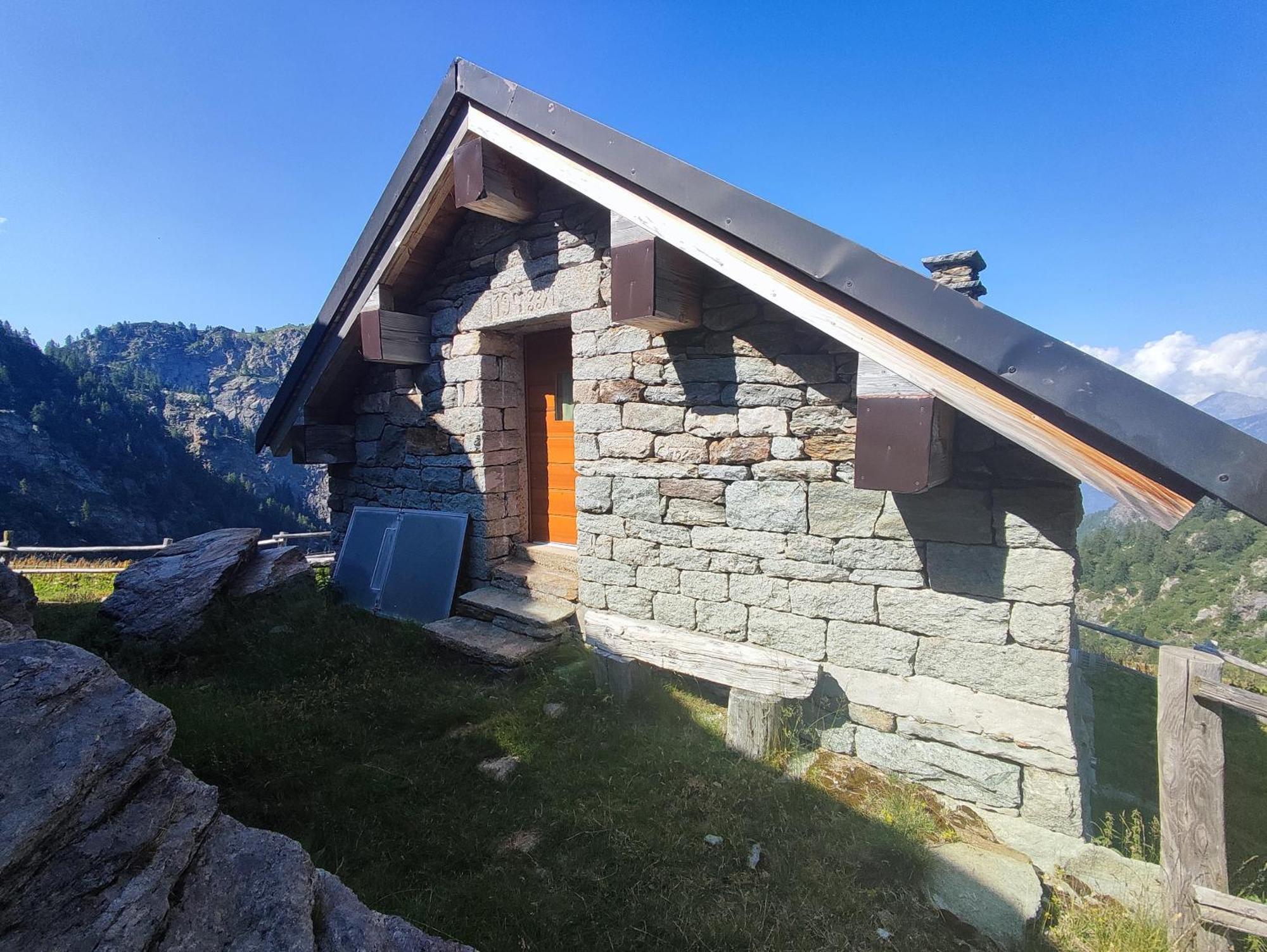 Rifugio Alpe Bonze Villa Donnaz Buitenkant foto